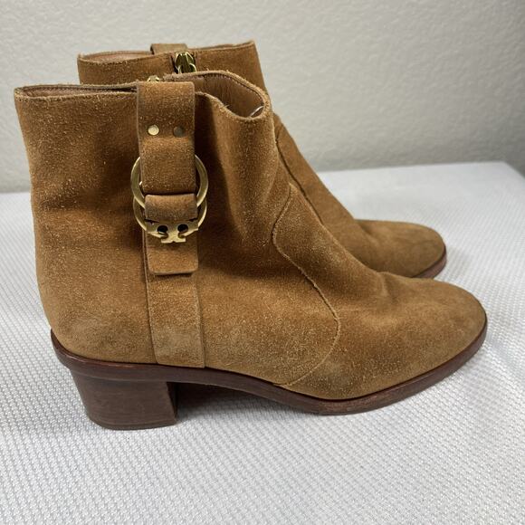 Tory Burch Marsden Bootie Tan Suede Size 7M With Gold Logo On Both - Picture 1 of 11